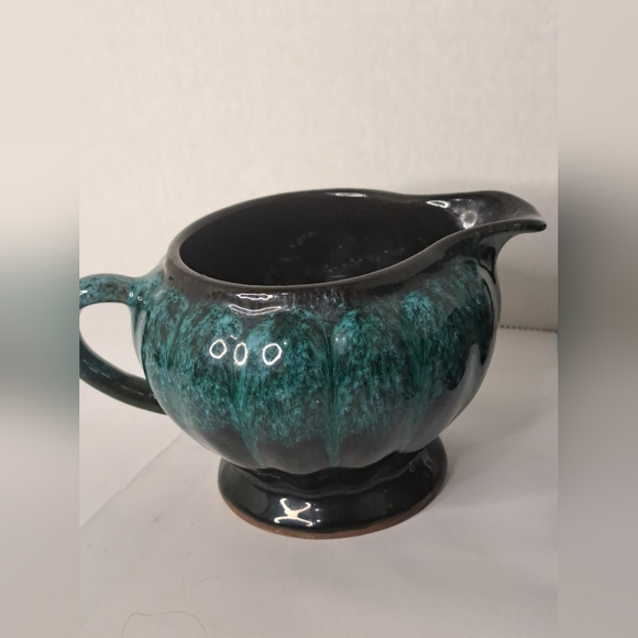 Evangeline Pottery Creamer and Sugar Bowl Green Black Made in Canada. - Picture 3 of 6
